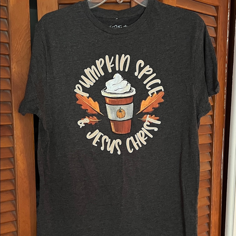 Gray Graphic Tee - Short Sleeve